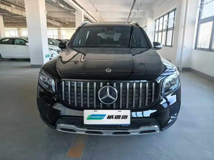 Mercedes-Benz GLB 2023 Model GLB 220 Fashion Model – фото 2