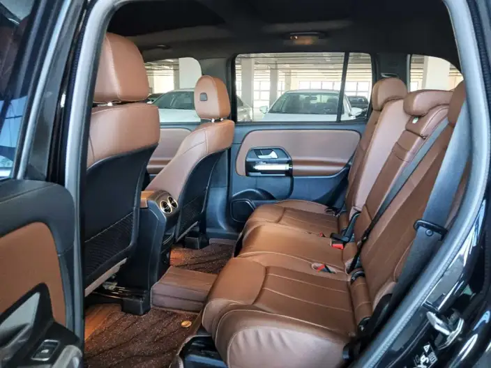Mercedes-Benz GLB 2023 Model GLB 220 Fashion Model – фото 10