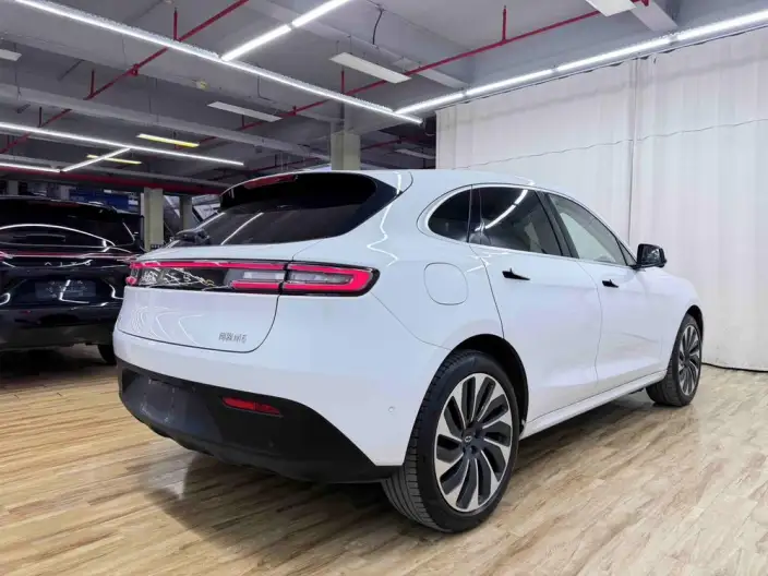 Aito M5 2022 Model Extended Range 4WD Flagship Edition – фото 6