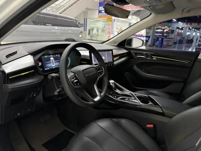 Roewe i5 2021 Model Facelift 1.5L CVT Star Glory Edition – фото 10