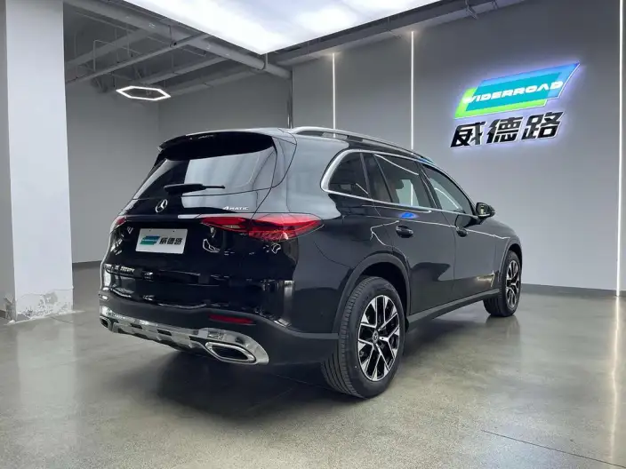 Mercedes-Benz GLC 2023 Model GLC 260 L 4MATIC Dynamic Model 5 seat – фото 6