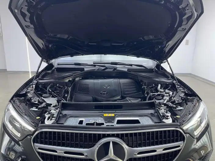Mercedes-Benz GLC 2023 Model GLC 260 L 4MATIC Dynamic Model 5 seat – фото 7