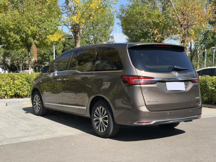 Buick GL8 2022 Model Business class 652T Luxury Model