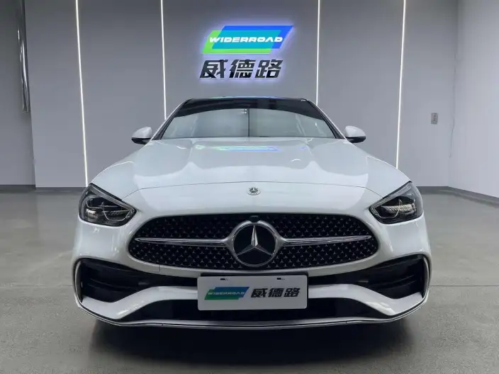 Mercedes-Benz C-Class 2023 Model Facelift C 260 L Sports Edition – фото 2