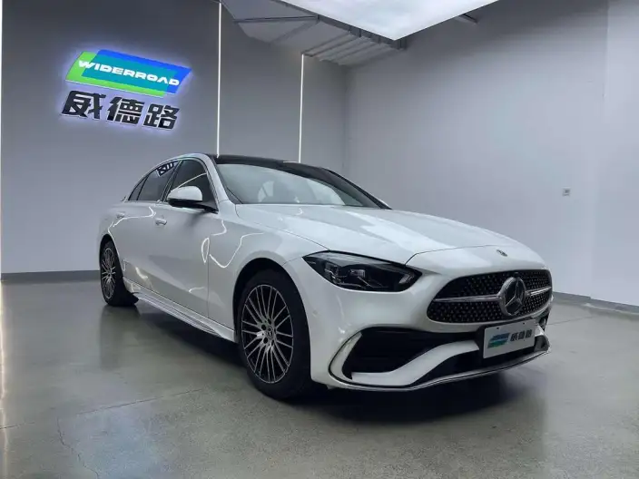 Mercedes-Benz C-Class 2023 Model Facelift C 260 L Sports Edition – фото 3