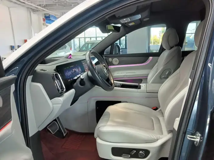 Aito M9 2024 Model Extended Range Ultra VI seat Edition – фото 8