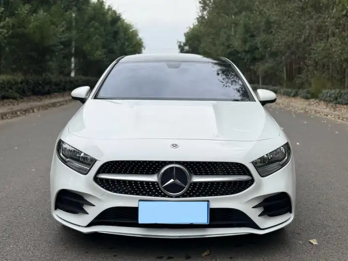 Mercedes-Benz A-class 2022 Model A 180 L – фото 2