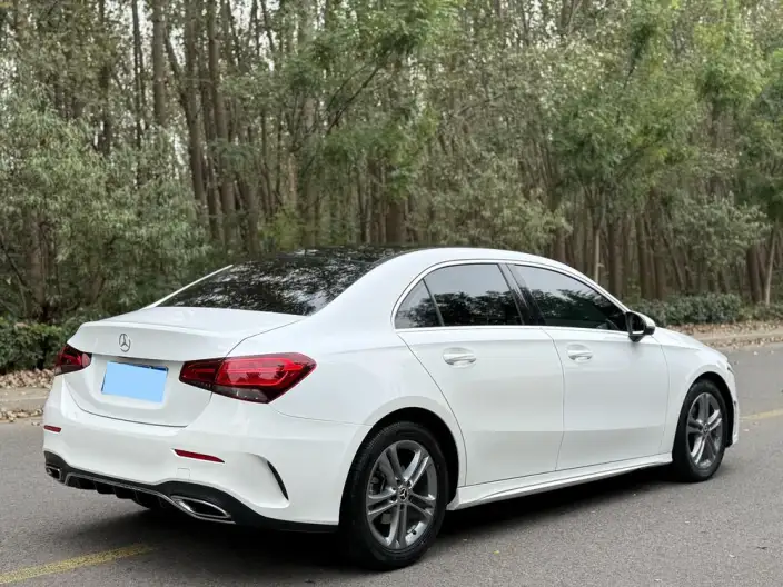 Mercedes-Benz A-class 2022 Model A 180 L – фото 6