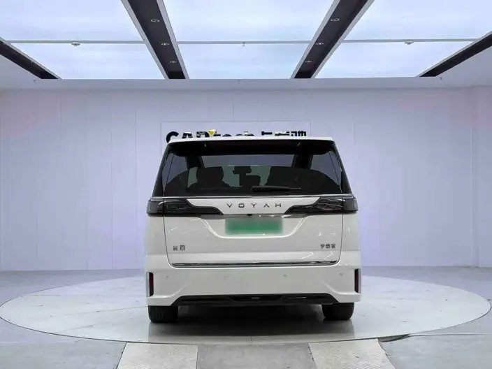 VOYAH Dreamer PHEV 2024 Model Ultra-long Endurance Premium Edition – фото 6