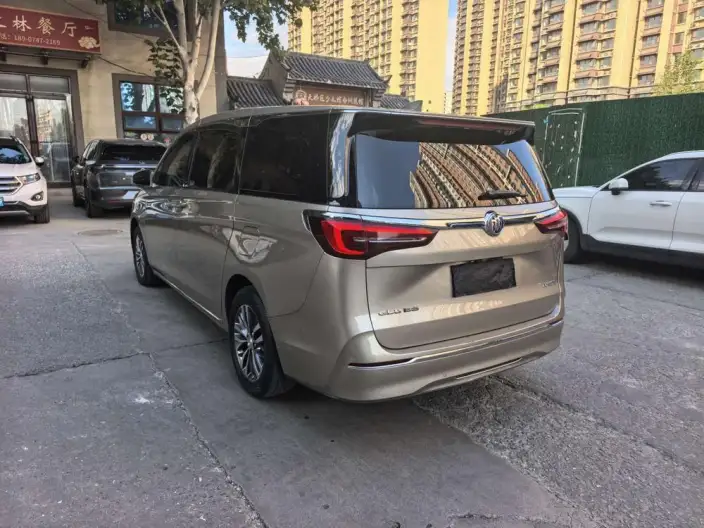 Buick GL8 2023 Model ES Luzun 2.0T Exclusive Model
