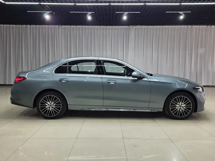 Mercedes-Benz C-Class 2026 Model C 260 L Sports sedan – фото 7