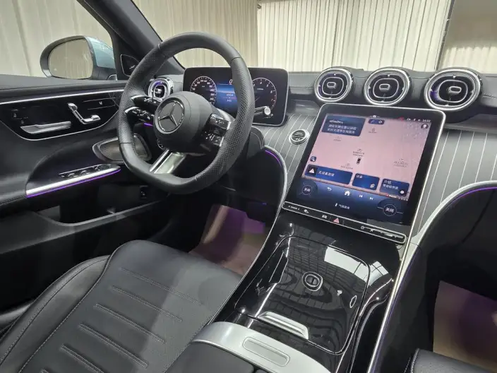 Mercedes-Benz C-Class 2026 Model C 260 L Sports sedan – фото 9