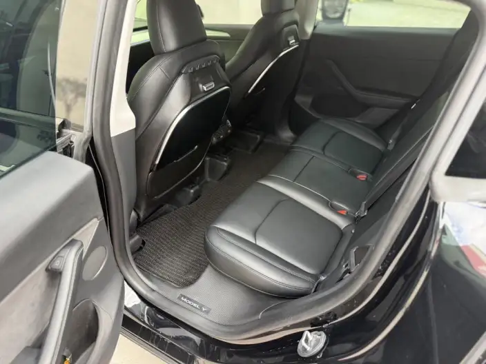 Model Y 2023 Model Rear-wheel drive version – фото 9