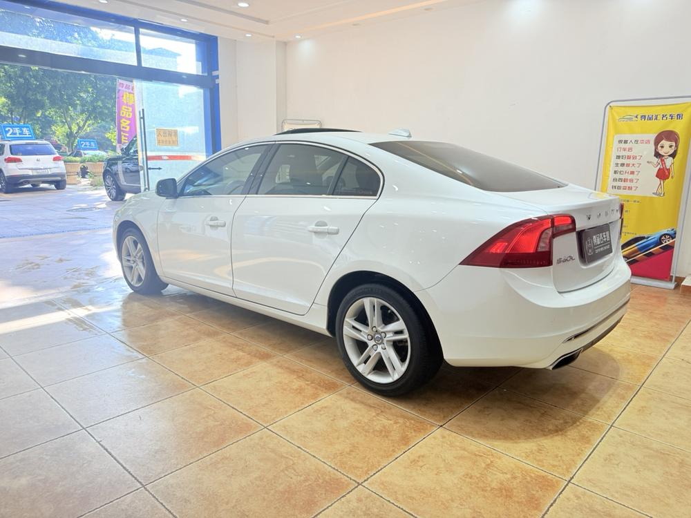 Volvo S60 2016 модификация S60L T5 Smart JMC Edition – фото 4