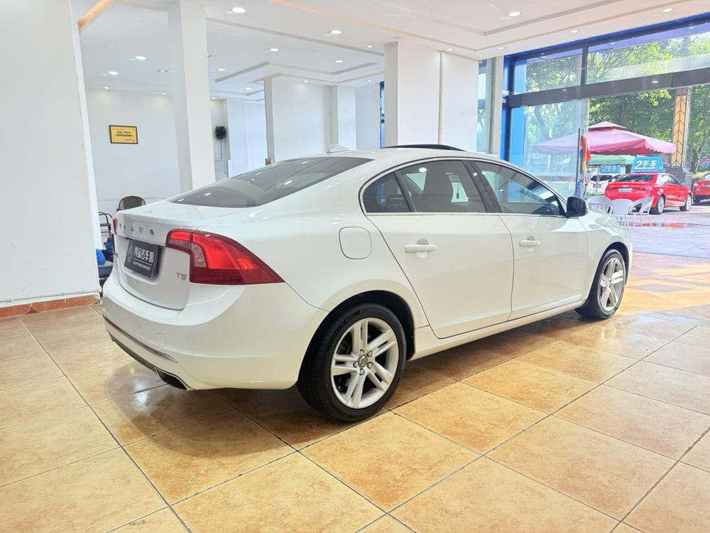 Volvo S60 2016 модификация S60L T5 Smart JMC Edition – фото 6