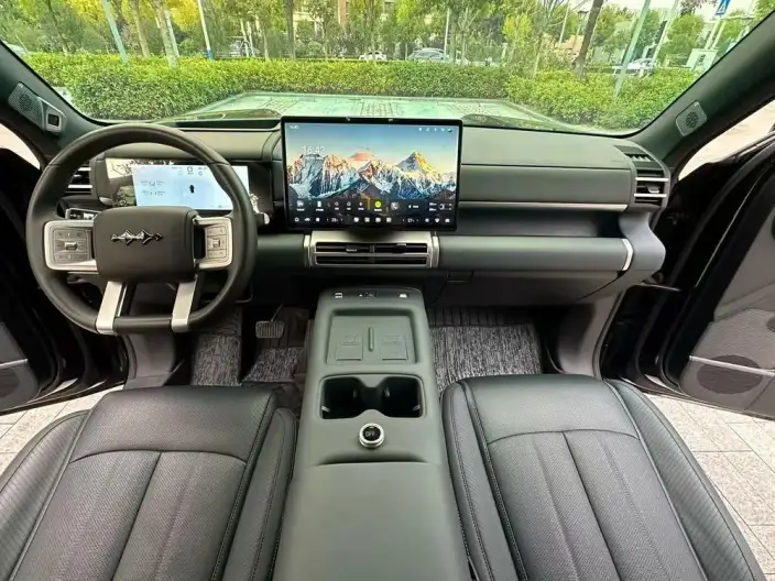Titan 7 PHEV 2025 Model 190KM 4WD Ultra Edition – фото 7