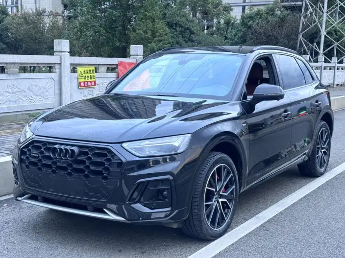 Audi Q5L 2024 Model 40TFSI Luxury Dynamic Model