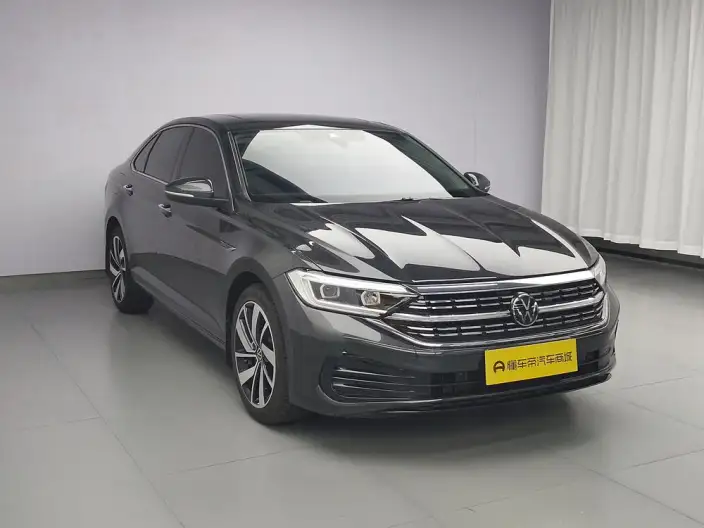 Volkswagen Sagitar 2024 Model 300TSI DSG Superior Edition – фото 3