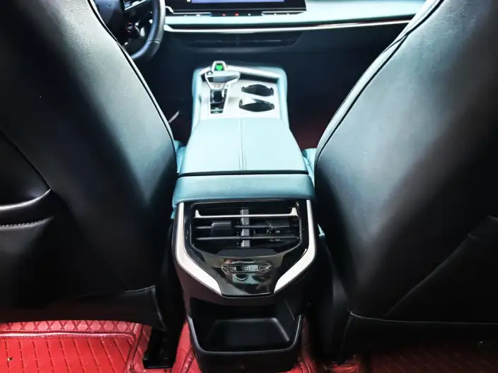MG7 2026 Model 2.0T 405 AT Automatic Luxury Edition – фото 8