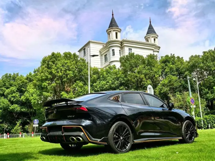 Changan UNI-V 2023 Model 1.5T Sports Edition – фото 5