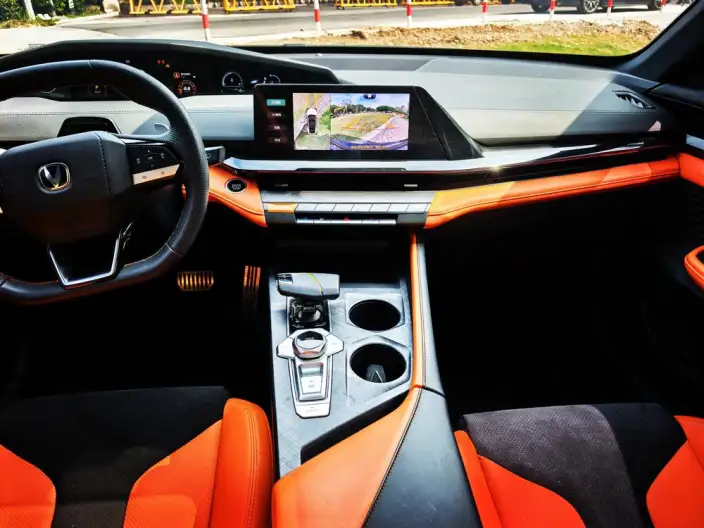 Changan UNI-V 2023 Model 1.5T Sports Edition – фото 8