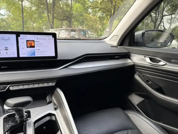 Geely StarRui 2023 Model 2.0T Noble Model – фото 7