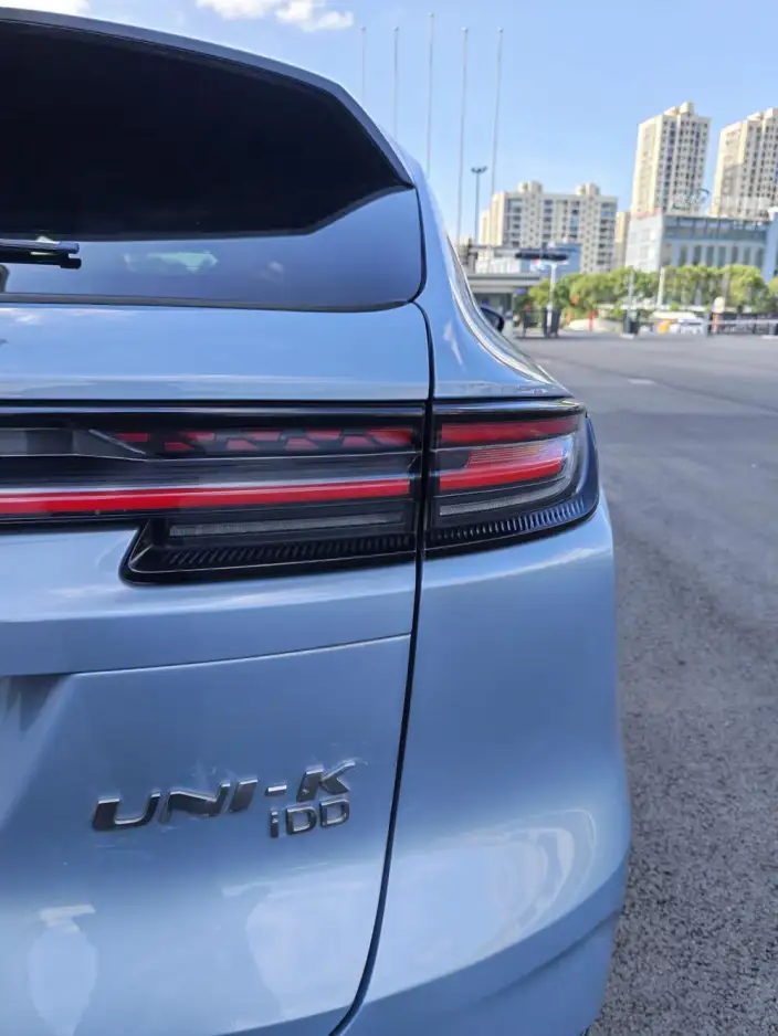 Changan UNI-K iDD 2022 Model Blue whale iDD 1.5T 130km Noble Model – фото 7