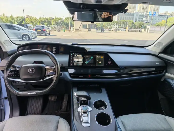 Changan UNI-K iDD 2022 Model Blue whale iDD 1.5T 130km Noble Model – фото 9
