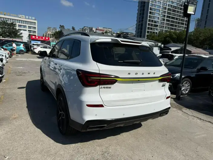 Roewe RX5 2023 Model PLUS 330TGI Automatic Trendy Smart Zhen Edition