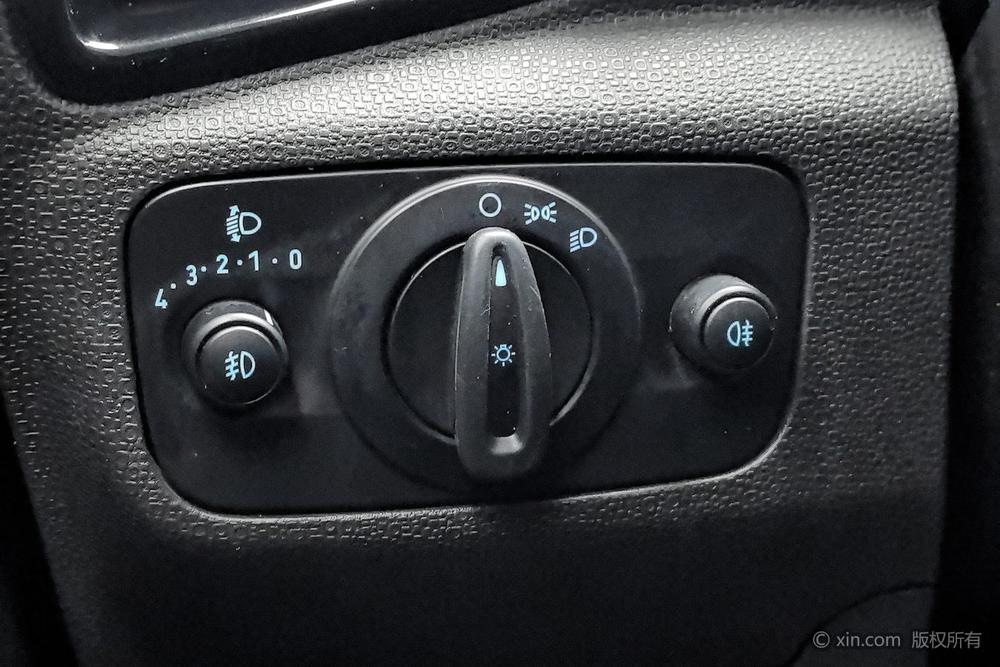 Ford EcoSport 2013 1.5L Automatic Premium – фото 15