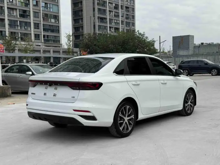 Geely Emgrand 2023 Model No. 4 Gen Champion Edition 1.5L CVT Flagship Model – фото 6