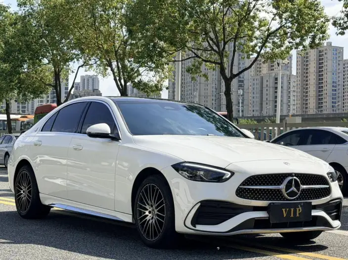 Mercedes-Benz C-Class 2025 Model C 260 L Sports Edition – фото 3