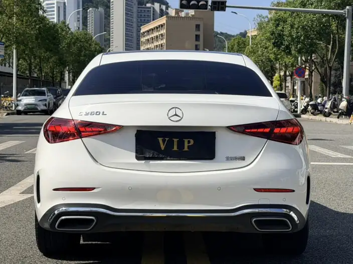 Mercedes-Benz C-Class 2025 Model C 260 L Sports Edition – фото 6