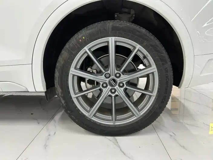 Audi Q5L 2022 Model 40T Fashion Dynamic Model – фото 9
