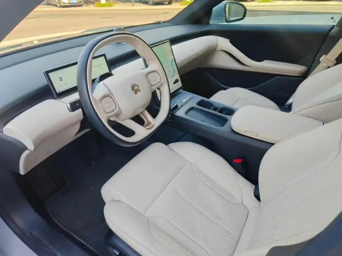 NIO ET5T 2024 Model 75kWh – фото 9