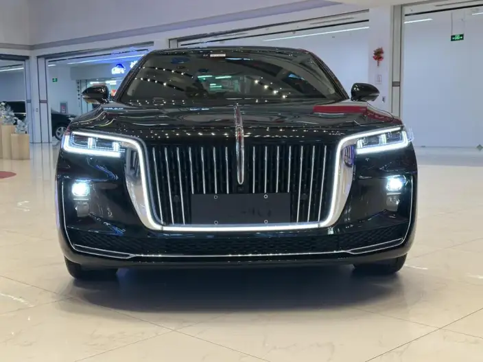 HONGQI H9 2020 Model 2.0T Smart Flag Enjoy Edition