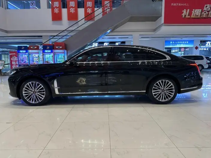 HONGQI H9 2020 Model 2.0T Smart Flag Enjoy Edition
