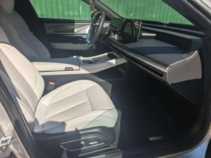 XPeng P7 2024 Model P7i 550 Pro – фото 8
