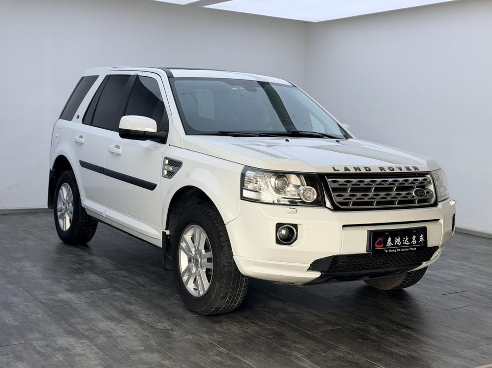 Land Rover Freelander 2 2013 2.0T Si4 SE Petrol – фото 3