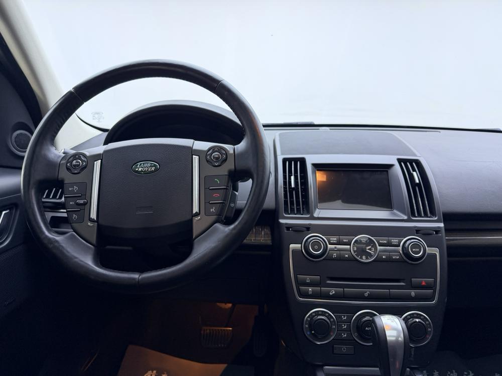 Land Rover Freelander 2 2013 2.0T Si4 SE Petrol – фото 9
