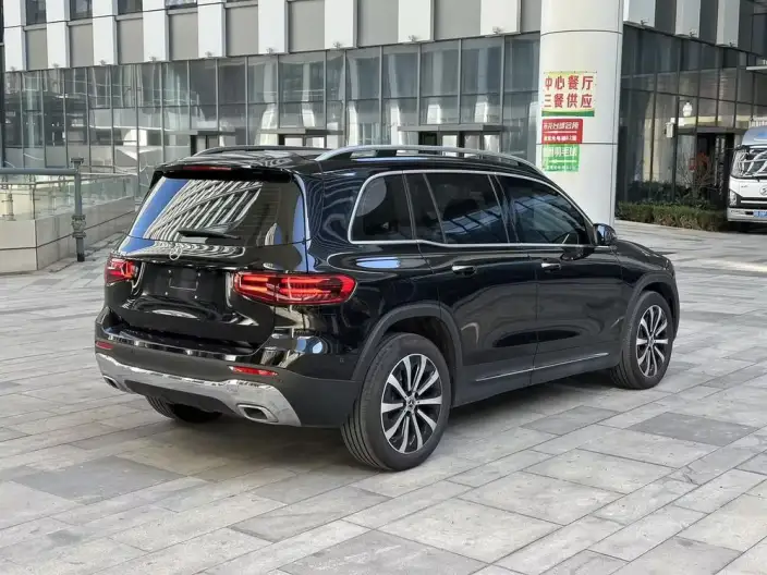 Mercedes-Benz GLB 2025 Model GLB 220 Fashion Model – фото 7