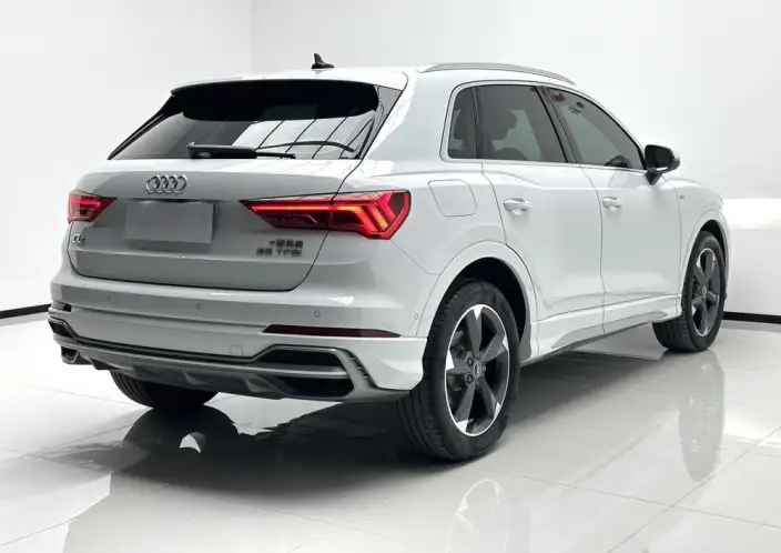 AUDI Q3 2022 Model 35 TFSI Fashion Dynamic Model – фото 6