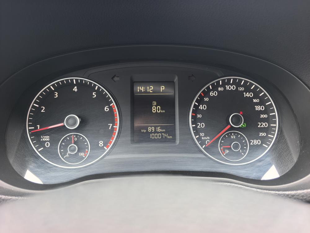 Volkswagen Passat 2014 модификация 1.8TSI DSG Zunrong Edition – фото 11