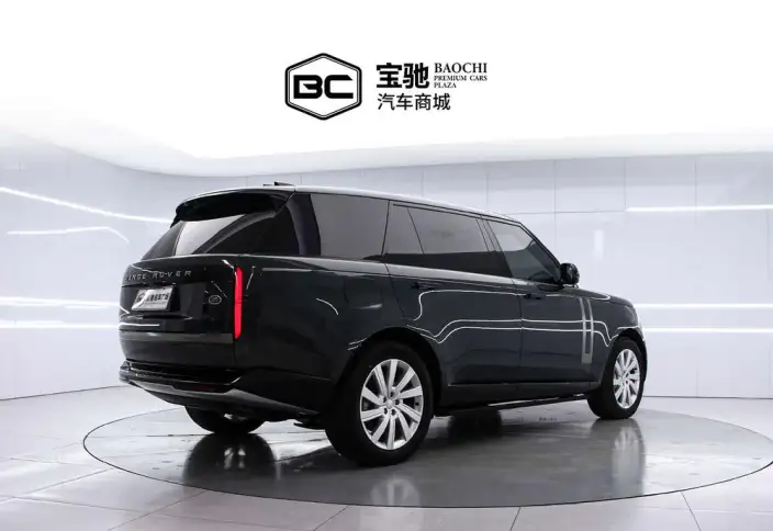 Range Rover 2023 Model 3.0 L6 400PS Shengshi VII seat Extended Edition