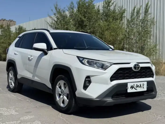 Toyota RAV4 2023 Model 2.0L CVT 2WD Urban Edition – фото 3