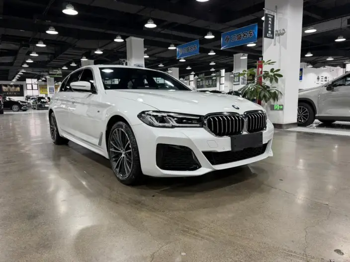 BMW 5 Series 2022 Model Facelift 530Li Executive Model M Sports Set