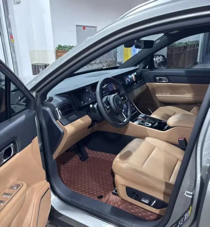 Li Auto ONE 2021 Model Extended Range 6 seat Edition – фото 8