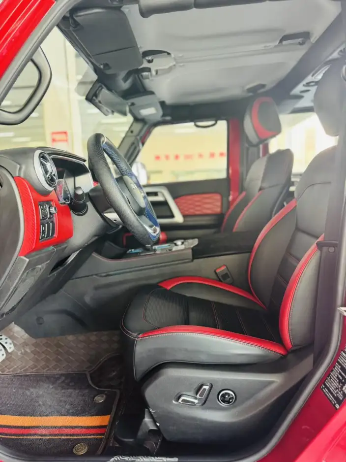 BAIC BJ40 2023 Model 2.0T Automatic 4WD City Hunter Edition Warrior Model – фото 7