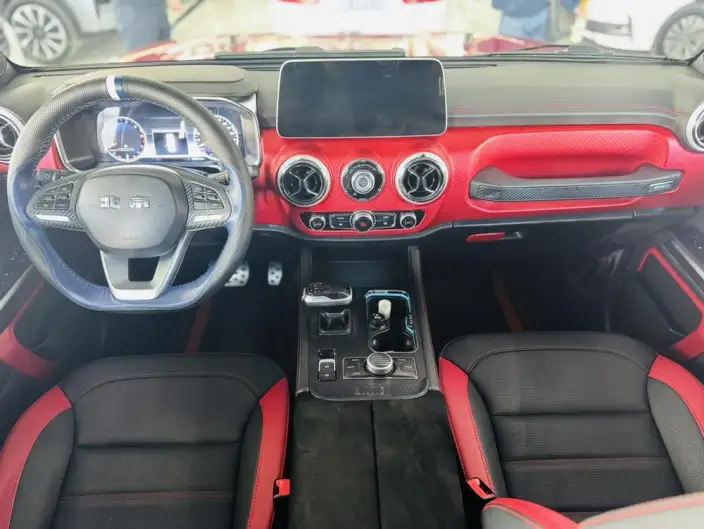 BAIC BJ40 2023 Model 2.0T Automatic 4WD City Hunter Edition Warrior Model – фото 8