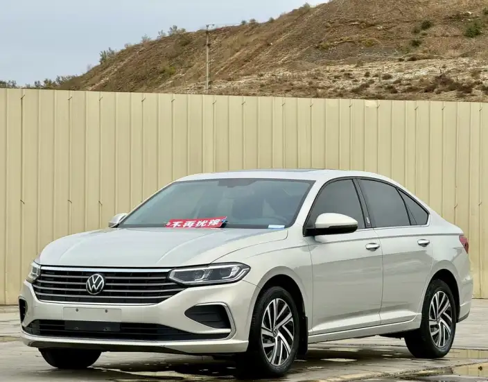Volkswagen Lavida 2023 Model Facelift 1.5L Automatic Five million editions – фото 1